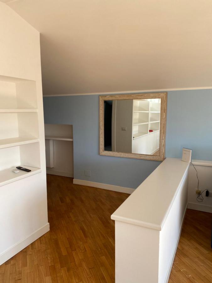 Piccolomini Design Apartment Rome